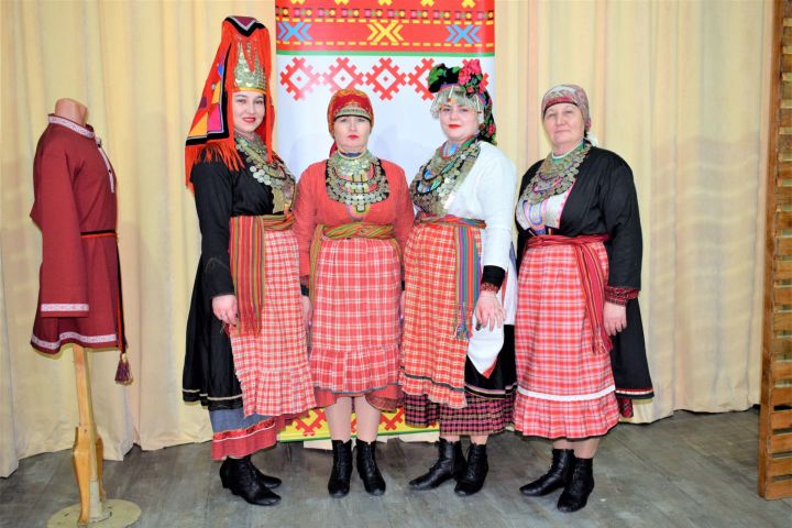 В Бавлах продолжаются мероприятия, посвящённые национальным костюмам
