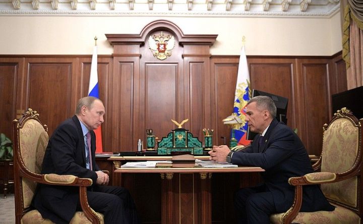 Президент России объявил благодарность Раису Татарстана