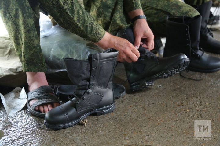 В России подписан закон о повышении предельного возраста службы по контракту в военное время
