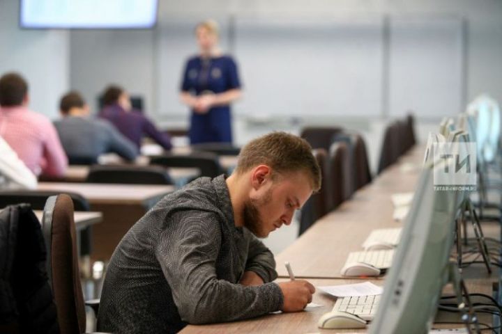 В РТ шестнадцать студентов смогут получить высшее образование по уникальной программе