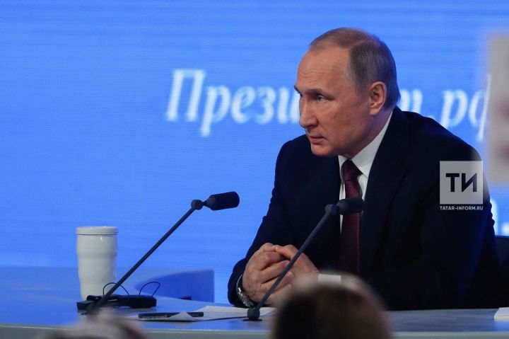 Президент России поддержал запуск системы электронных виз с 1 августа 2023 года
