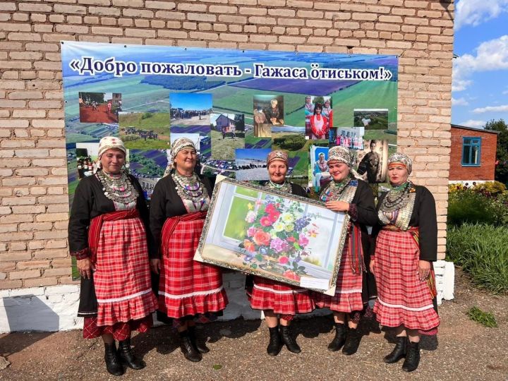 Бавлинский творческий коллектив выступил на Дне села в Башкирии