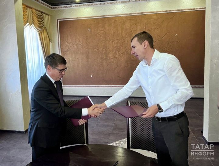 Встреча руководства «Татмедиа» и «Апсынмедиа» на абхазской земле завершилась подписанием соглашения о сотрудничестве
