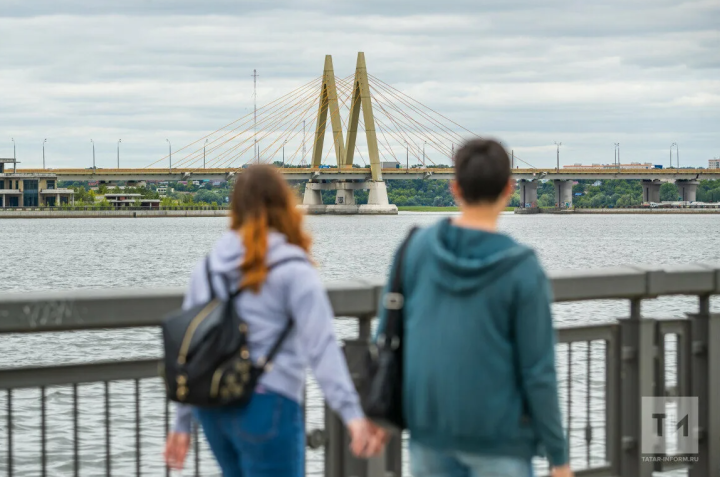 В РТ молодой человек украл сумочку у девушки во время свидания