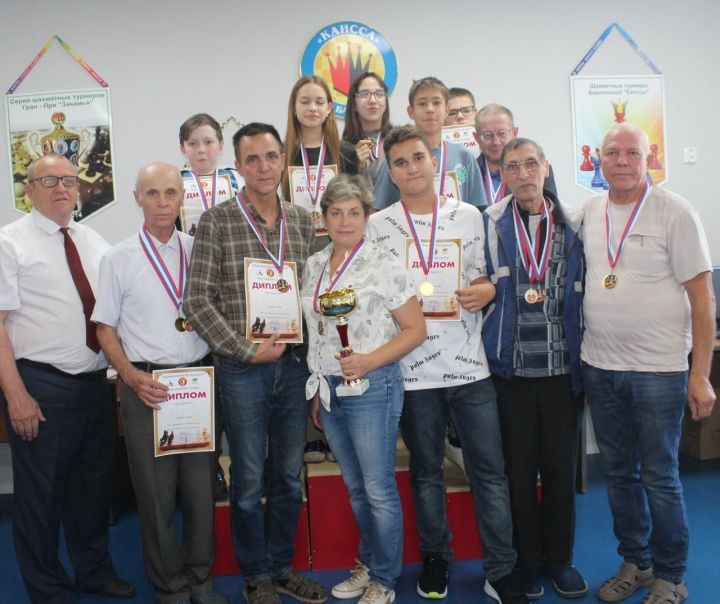 В Бавлах состоялся шахматный турнир «Кубок нефтяных городов»