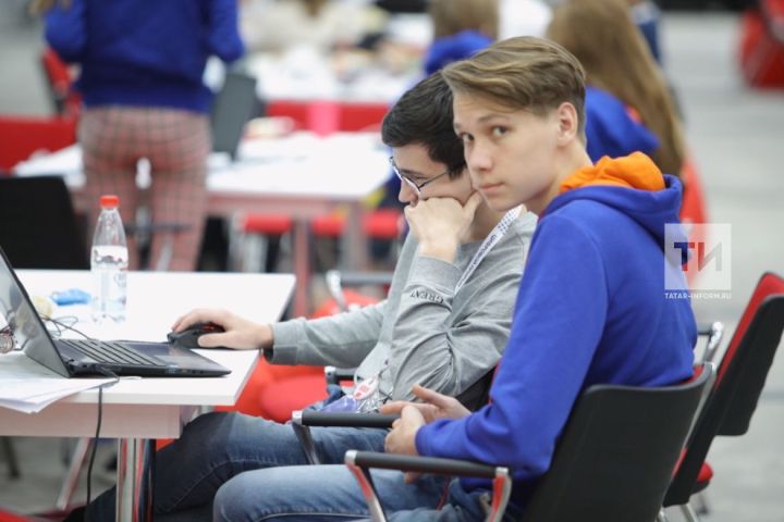 Бавлинские школьники и студенты могут пройти бесплатные курсы программирования