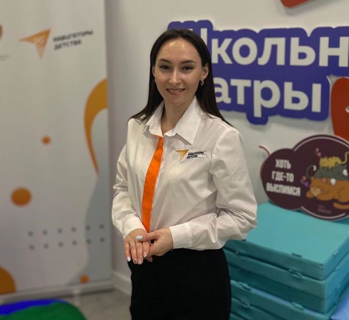 Советник директора Бавлинской школы в Москве проводит мастер-классы