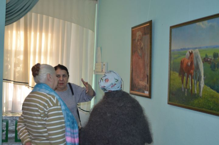 В бавлинском музее открылись две выставки известных художников Татарстана