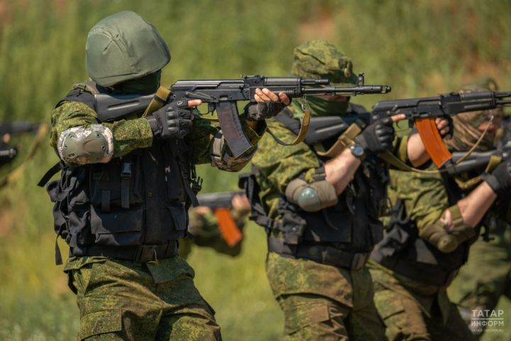 Не служившие в армии могут заключить контракт с Минобороны РФ