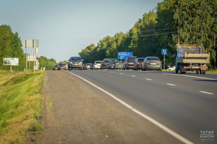 Татарстанцев просят в жаркую погоду воздерживаться от вождения автомобиля при плохом самочувствии