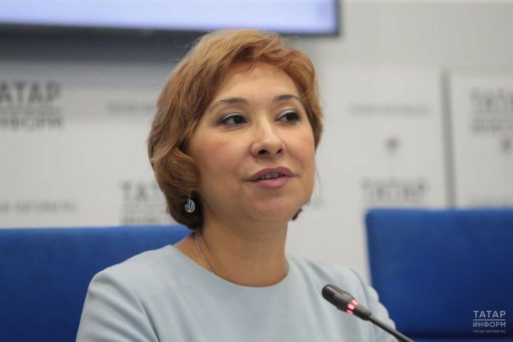 В Татарстане 26 пенсионеров получили приемные семьи