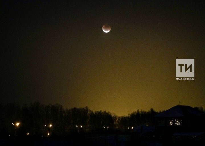 Жители Татарстана увидят лунное затмение этой осенью
