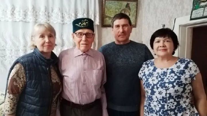 Баулы ветеранын туган көне белән котладылар