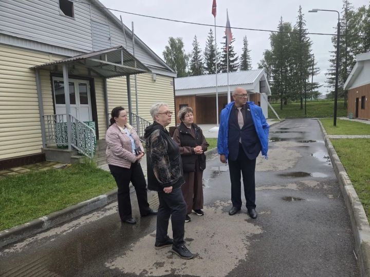 В Бавлах проверили безопасность детских лагерей